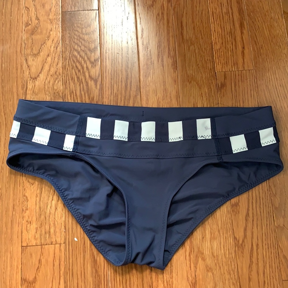 Lululemon Inkwell 4 Bikini bottom stripe navy